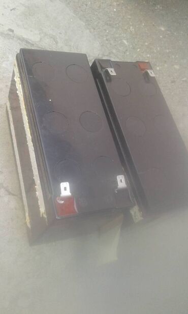 Fasiləsiz enerji təchizatı (UPS): İşlənmiş UPS, 501 - 1000 Vt, Rozetkaların sayı - 1 — 7