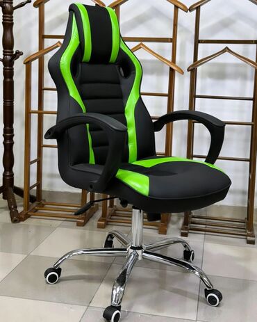 Ofis və oyun kresloları: Yeni, Təkərli, Qolları tənzimlənir, Dəri — 15