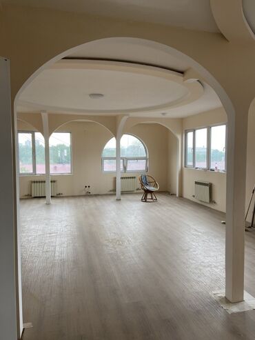 Продажа квартир: 5 и более комнат, 230 м², Индивидуалка, 5 этаж, Дизайнерский ремонт — 13