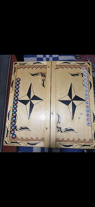 Nərdlər: Taxta nərd–şeﬃl‑şahmat dəsti - Material: cilalanmış təbii ağac, qara — 2