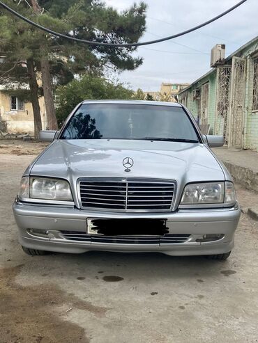 tap az maşınlar: Mercedes-Benz 230: 2.3 l | 1999 il Sedan