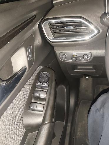 jeep compas: Chevrolet Trailblazer: 2020 г., 1.3 л, Автомат, Бензин, Кроссовер — 4