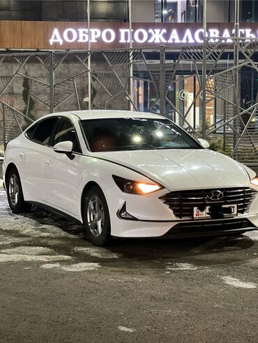 фара на марк 2: Hyundai Sonata: 2019 г., 2 л, Автомат, Газ, Седан