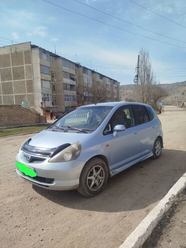 бишкек хонда свик: Honda Jazz: 2002 г., 1.3 л, Механика, Бензин, Хетчбек