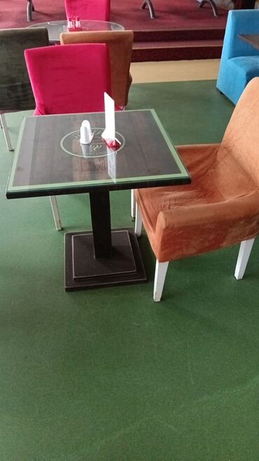 Sifarişlə restoran üçün masa və oturacaq dəstləri: Kafe/restoran üçün mebel dəsti Hamısl təcili satılır 5-10 azn biri 20 — 4