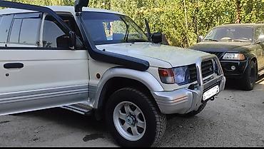 мигалка на авто: Mitsubishi Pajero: 1993 г., 3 л, Механика, Бензин, Внедорожник — 3