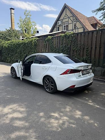 Lexus: Lexus IS: 2017 г., 2 л, Автомат, Бензин, Седан — 4