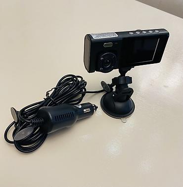 авто регистратор: Avtomobil DVR (videoqeydiyyatçı) – şüşəyə bərkidilən vakuum dayaqlı — 1