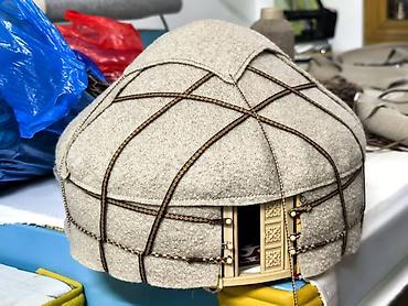 Боз үй: Набор-конструктор “Kyrgyz Yurt” (Курама боз үй) от TaalimTai. - — 2
