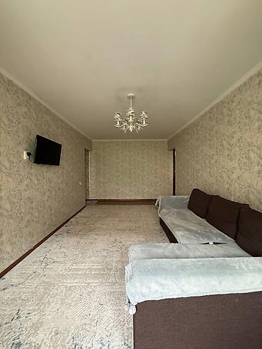 24: 3 комнаты, 58 м², 7 мкр 104 серия, 2 этаж — 2