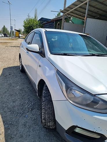 туксон 2022: Hyundai Solaris: 2017 г., 1.6 л, Автомат, Бензин, Седан — 5