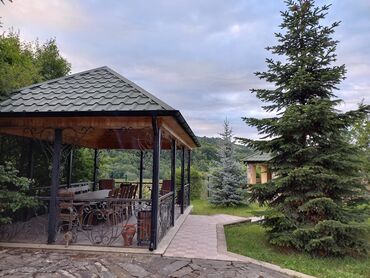 Günlük kirayə evlər: 200 kv. m, 5 otaqlı, Artezian quyusu, Kanalizasiya, Kombi — 22