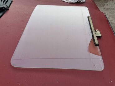 Auto delovi: Staklo desnih vrata Lada 2121 Niva. Polovno, ocuvano. Originaalno — 9