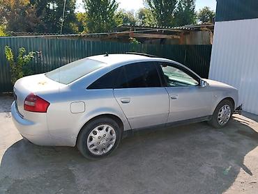 Audi A6: 2002 г., 2.4 л, Механика, Бензин, Седан