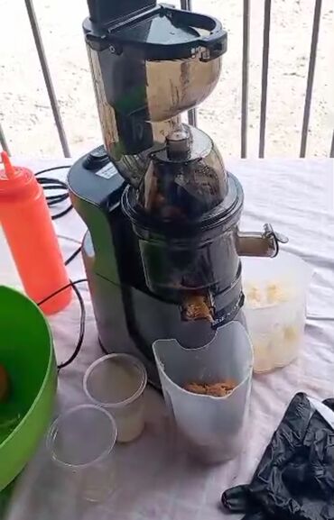 техника со склада: Соговожмалка жап жаны сатылат абалы жакшы овощи фрукты баарынан