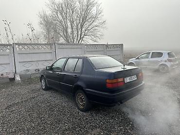 Volkswagen: Volkswagen Vento: 1992 г., Механика, Бензин, Седан — 4