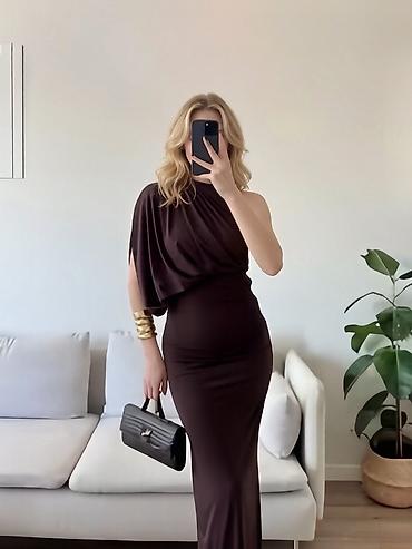 eldo design: Elegantna asimetrična haljina bez rukava
2650
Din
S M L — 1