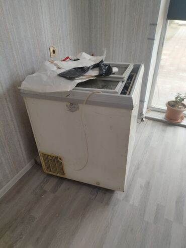 Soyuducu dondurma soyuducusudu 40 manata satılır yüngül xərci var