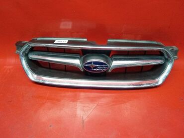 Другие детали КПП и трансмиссии: Решетка радиатора Subaru 2003 г., Б/у, Оригинал