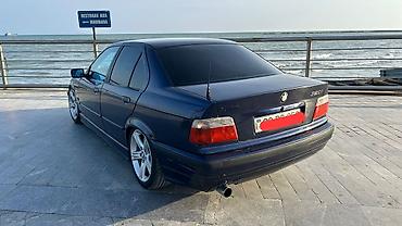 BMW: BMW 3 series: 2 l | 1994 il Sedan — 3