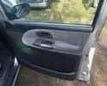 Glave motora: Enterijer ( plastike) za ford c-max, fiesta, focus . Od 2002. Do — 41