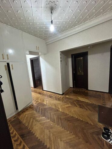 Köhnə tikili: Bakı, 4 otaqlı, Köhnə tikili, 105 kv. m — 6