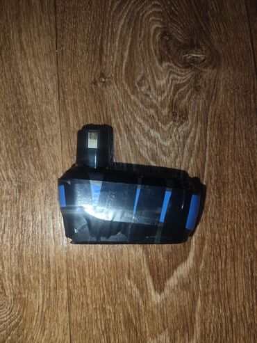 Шуруповерты: Продам оптом 2 старых моделей б/у шуруповёртов, они рабочие только у — 15