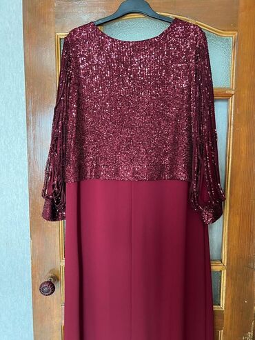 Вечерние платья: Продаю шикарное новое платье, привезено из Турции. Украшение и ажур — 28