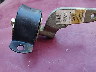 prednja kamera za auto: Nosac motora Lada 112. Novo. Orginalno. Cena nosaca motora 3.200 — 2