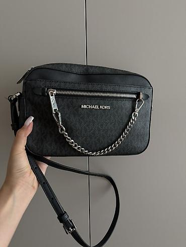 сумки мк: Сумка-кроссбоди Michael Kors, черная оригинал — 1