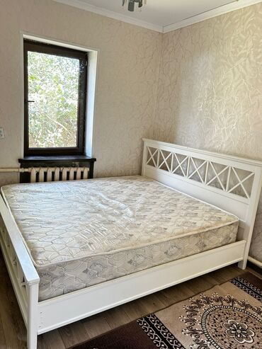 мебель аламидин: Диван-кровать, цвет - Белый, Б/у