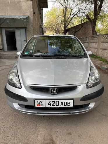 Легковой транспорт: Сдаю в аренду: Легковое авто, Частная аренда at lalafo.kg Легковой транспорт: Сдаю в аренду: Легковое авто, Частная аренда