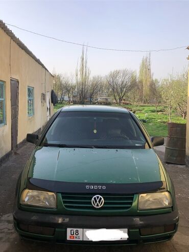 натяжитель ремня грм: Volkswagen Vento: 1995 г., 1.8 л, Автомат, Бензин, Седан