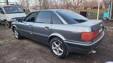 Audi: Audi 80: 1992 г., 2 л, Механика, Бензин, Седан — 2