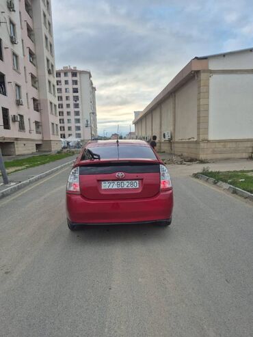 Toyota: Toyota Prius: 1.5 l | 2007 il Sedan — 7