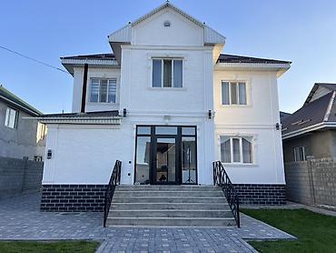 круглый ангар: 6 комнат и более, 200 м², 4 соток, Селекционное, Собственник — 3