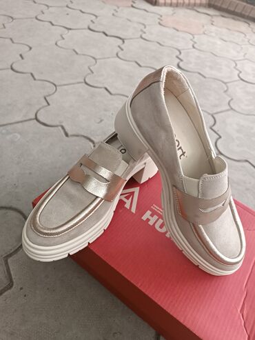обувь для школы: Новые, натуральная замша+кожа,37 размер.Фирма DLsportmade in Italy