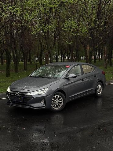 Hyundai Avante: 2019 г., Седан