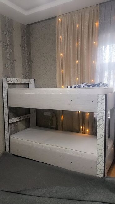 Beşiklər: Oğlan və qız üçün, Çarpayı