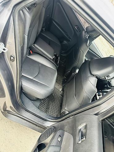 Toyota: Toyota Prius: 2017 г., 1.8 л, Автомат, Гибрид, Хэтчбэк — 7