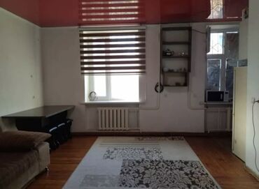 Продажа квартир: 1 комната, 30 м², Сталинка, 1 этаж, Старый ремонт