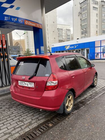 солярис бампер: Hyundai Solaris: 2018 г., 1.4 л, Автомат, Бензин