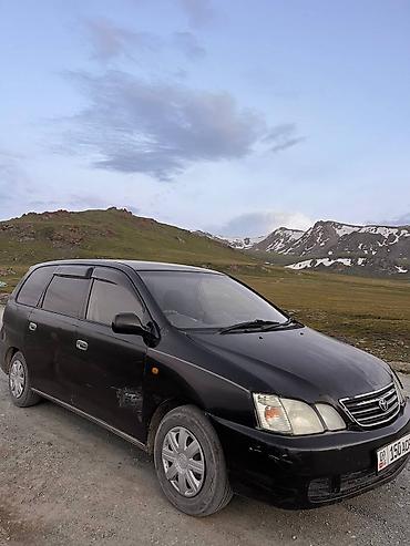 перекурить авто: Toyota Gaia: 2000 г., 2 л, Автомат, Бензин, Минивэн — 2