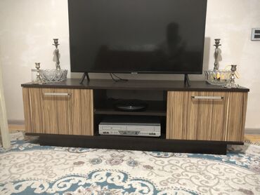 Televizorlar: Yaxsi veziyetetdi tv Stnd