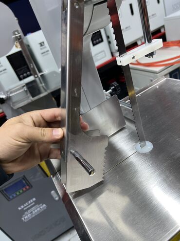 Другие инструменты: Мясорезка Напряжения 220вольт Промышленная ленточная пила для мяса и — 8