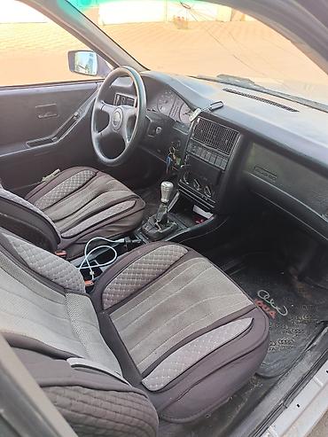 pioneer колонка: Audi 80: 1993 г., 2 л, Механика, Бензин, Седан — 1