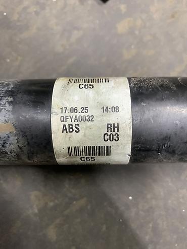 r bit: Приводной вал (ШРУС) правый с ABS - Оригинальная метка: C65 - — 2