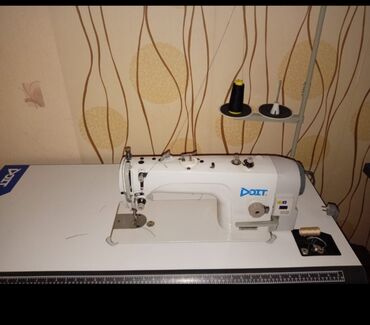 Tikiş maşınları: Düz tikiş maşını kafa mator satilir qiymet 350 manat real. Musteriye