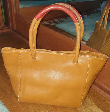 torba od prevrnute koze: Tote bag, Coccinelle, Material: Leather