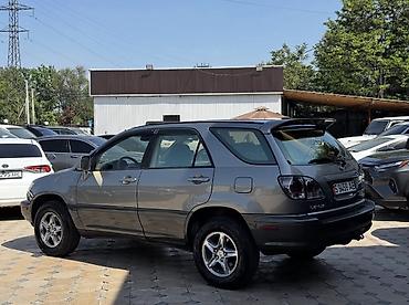 Lexus: Lexus RX: 2001 г. — 3